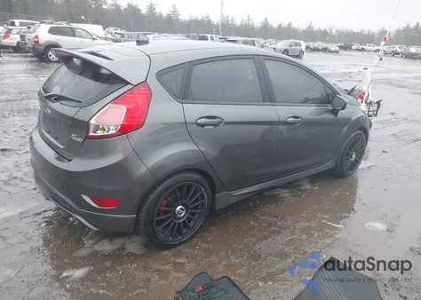2019 Ford Fiesta St z USA, uszkodzony, nr VIN 3FADP4GX3KM141559